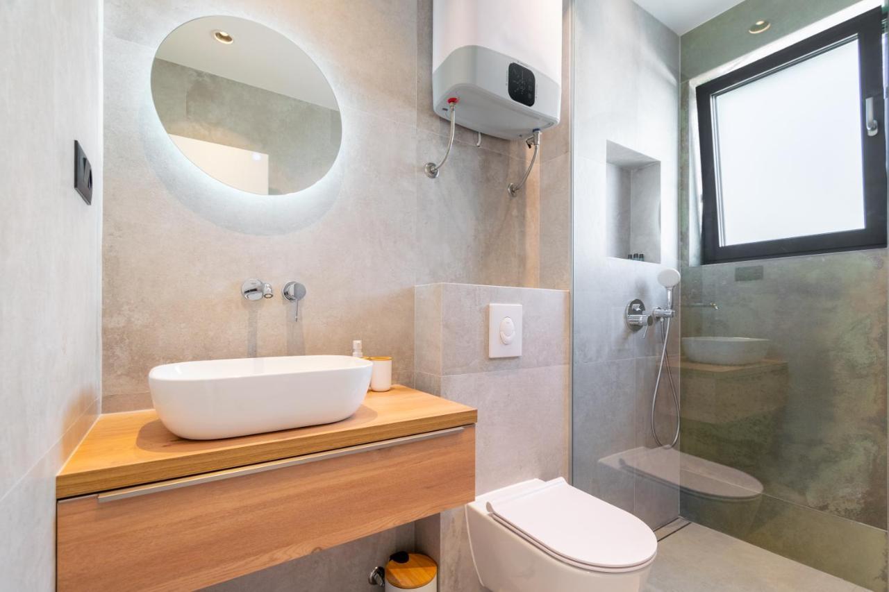 Apartmani Pino 1 Baška Voda エクステリア 写真