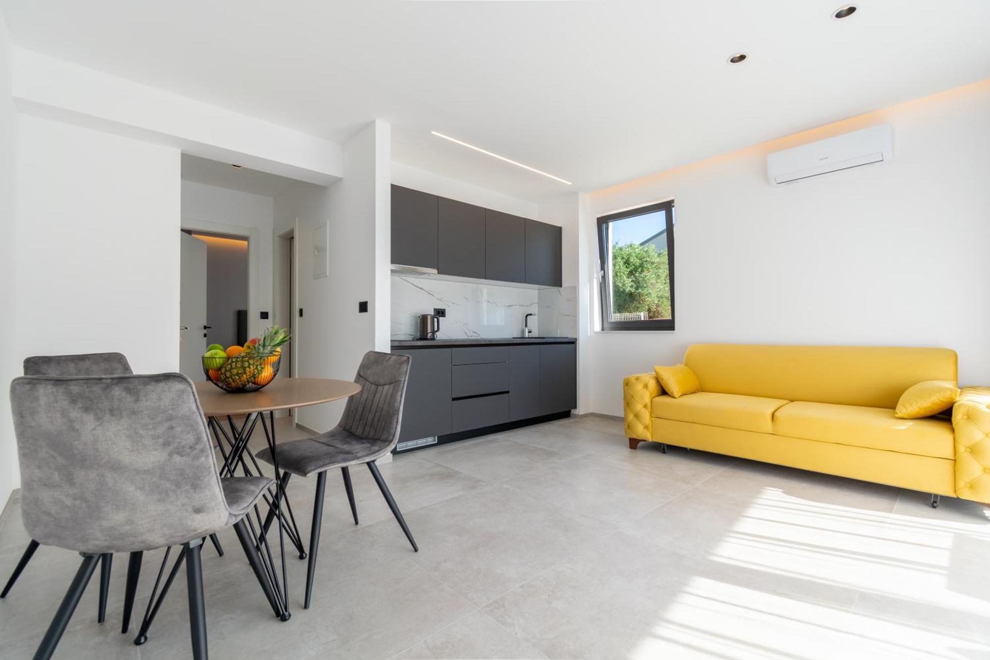 Apartmani Pino 1 Baška Voda エクステリア 写真